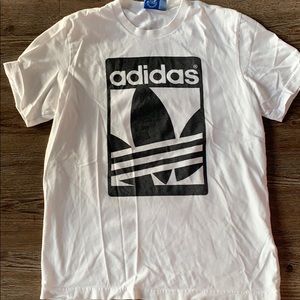 Adidas T-shirt